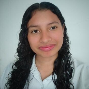 Babysitter Panama City: Andrea