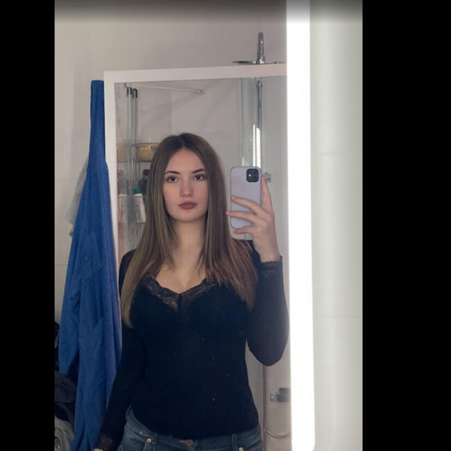 Babysitter in Montesilvano Marina: Zoe