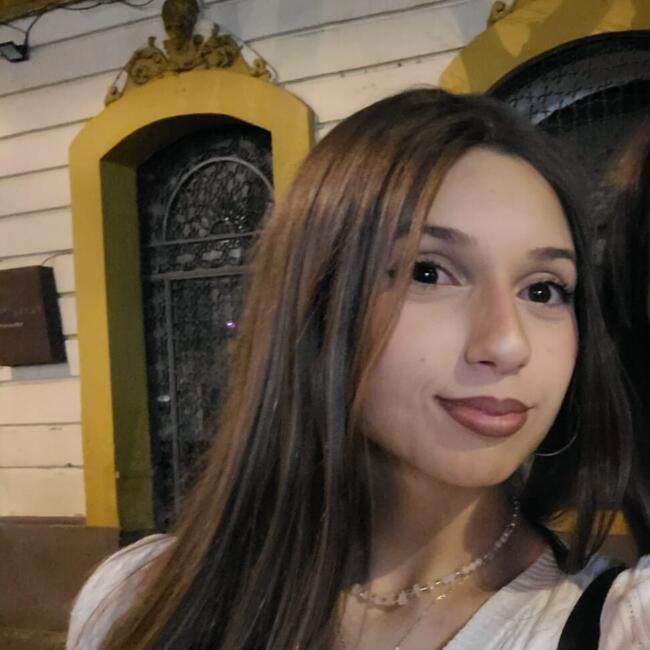 Babysitter in Seville: Noelia