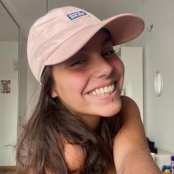 Babá em Juiz de Fora: Leticia Franco