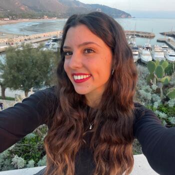 Babysitter a Gaeta: Ilaria