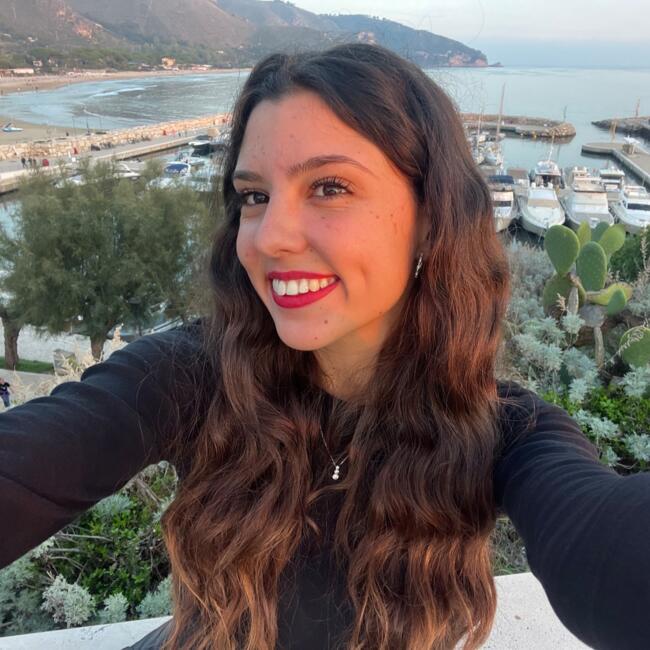 Babysitter a Gaeta: Ilaria