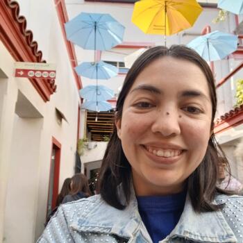 Babysitter in Buenos Aires: Candela