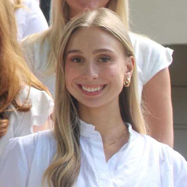 Nanny in Madrid: Mya