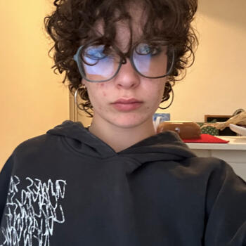 Babysitter in Bordeaux: Louison