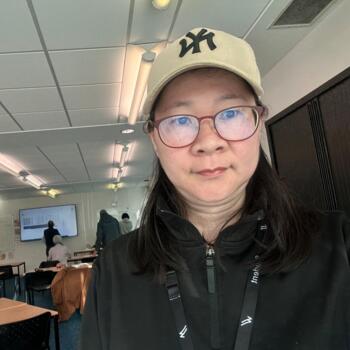 Babysitter in Leigh: Mei Lin