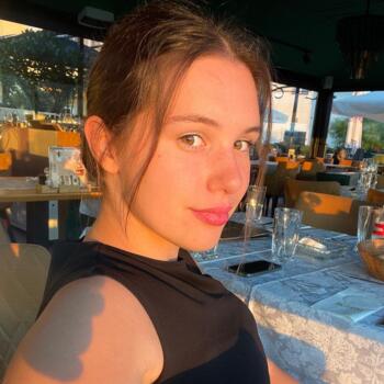 Babysitter in Novi Sad: Miona
