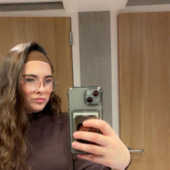 Babysitter in Antwerp: Emma