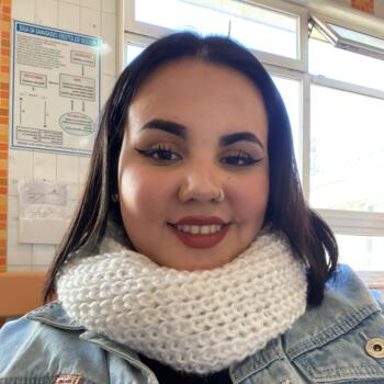 Babysitter in San Carlos: Carla