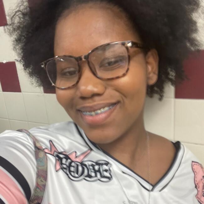 Babysitter in Borough of Queens: Sakina