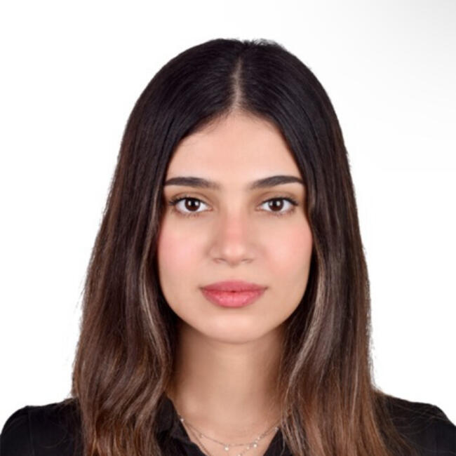 Babysitter in Melbourne: Raneem