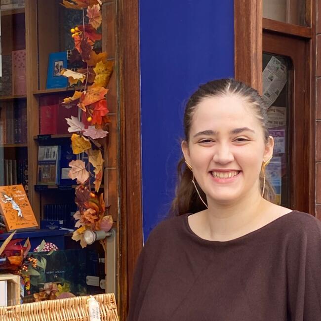 Babysitter in Athens: Ιουλία