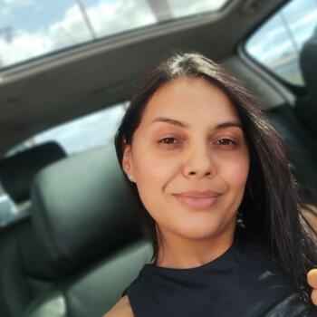 Babysitter in Uberlândia: Lorena