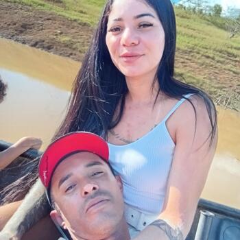 Emprego de babá em Patrocínio: emprego de babá Lezianne