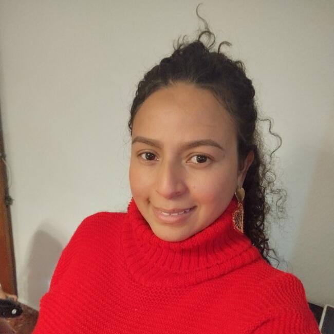 Babysitter in San Vicent del Raspeig: Ingrid Lorena