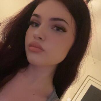 Babysitter in Budapest: Komaromi