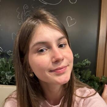 Babysitter Camaçari: Bruna