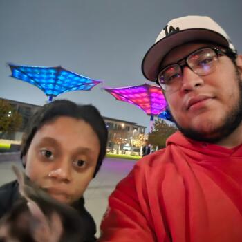 Babysitting job in Fresno: babysitting job Juan