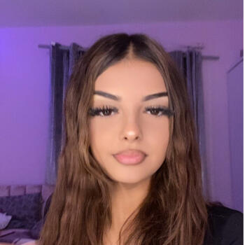 Babysitter in Northampton: Sarah