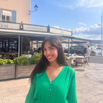 Babysitter Nice: Jihane