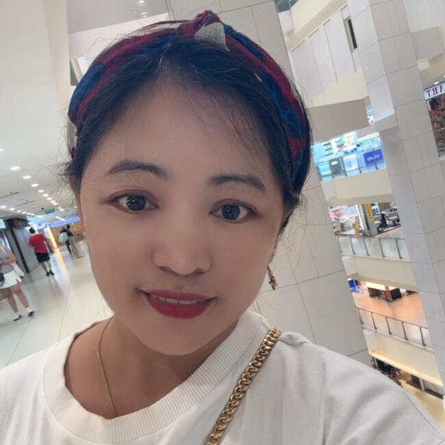 位于Singapore Island的全职保姆: Medina