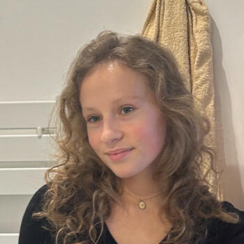 Babysitter in Sceaux: Madeleine