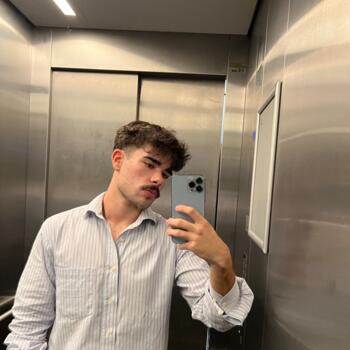 Babysitter em Vila Nova de Famalicão: Cristiano