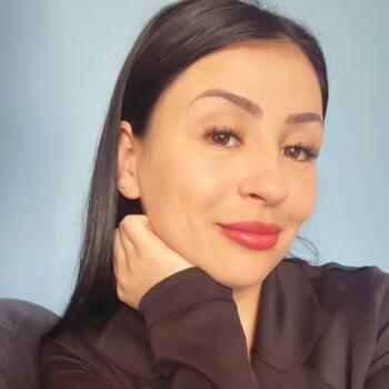 Babysitter in Canoas: Tainara