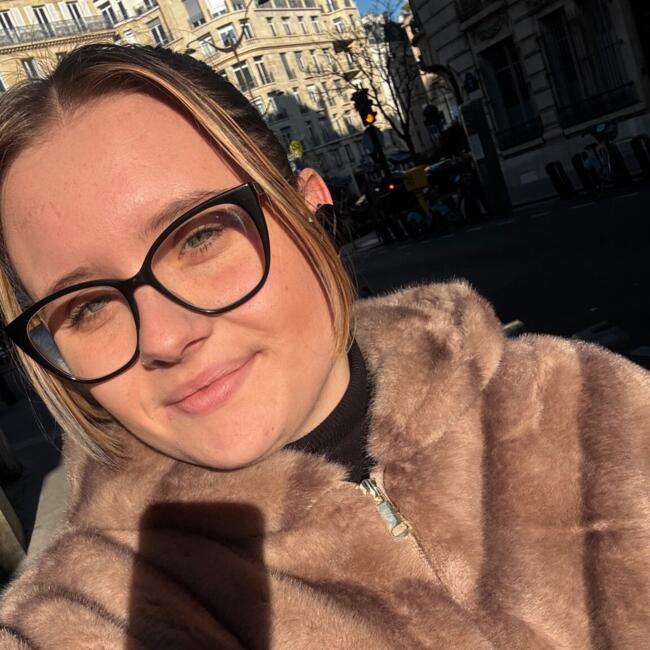 Babysitter in Charenton-le-Pont: Maelys