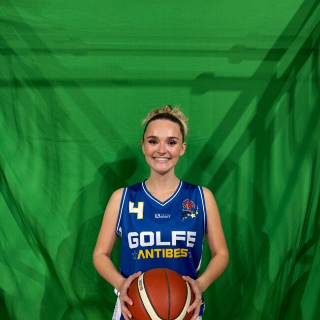 Babysitter in Vallauris: Anaïs