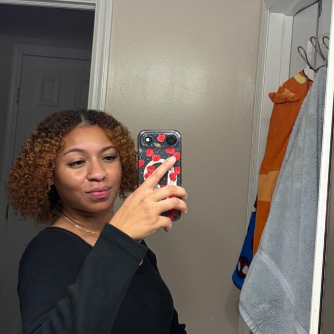 Babysitting job in Clairton: R E N E E'