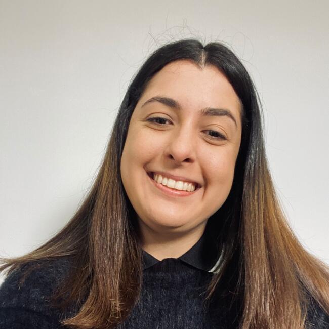 Babysitter in Imbituba: Karine