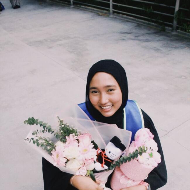 Pengasuh di Singapore Island: Amina Nadya