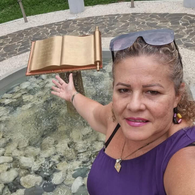 Babysitter in Alajuela: Elizabeth