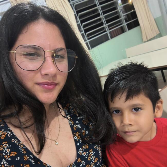 Babysitting job in Campo Mourão: Kamily