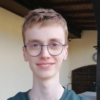 Babysitter in Savigneux (Ain): Evan