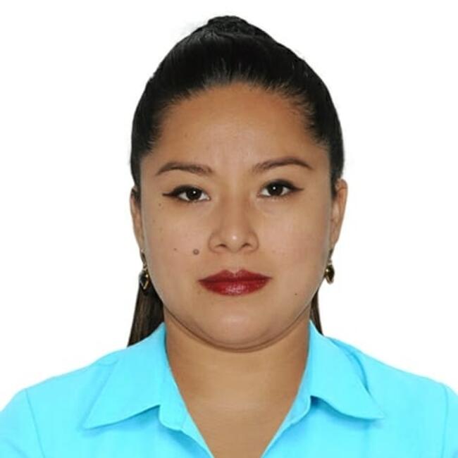 Canguro en Hospitalet de Llobregat: Yesenia lizeth