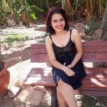 Babysitter Aparecida de Goiânia: Vitória