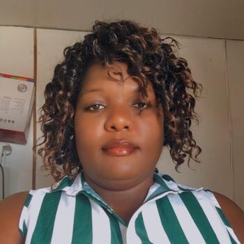 Babysitter in Cape Town: Lusekelo