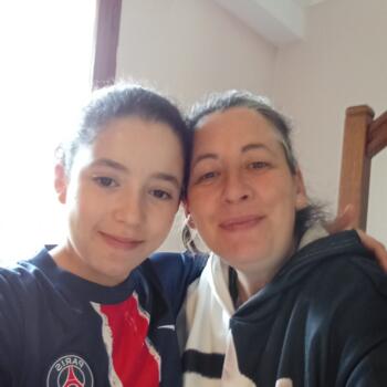 Babysitter Vierzon: Emilie