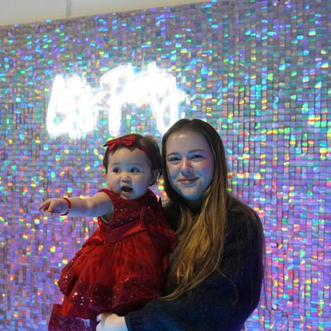 Babysitter em Melbourne: Hayley