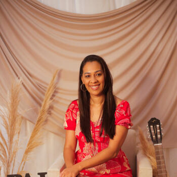 Babá Sabará: Sirlene