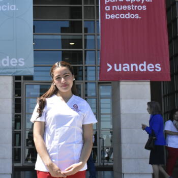 Babysitter in Los Cerrillos: Javiera