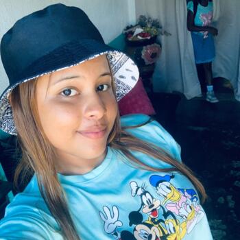 Babysitter in Caracas: Iriangel