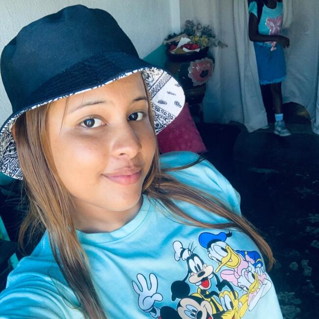 Babysitter in Caracas: Iriangel
