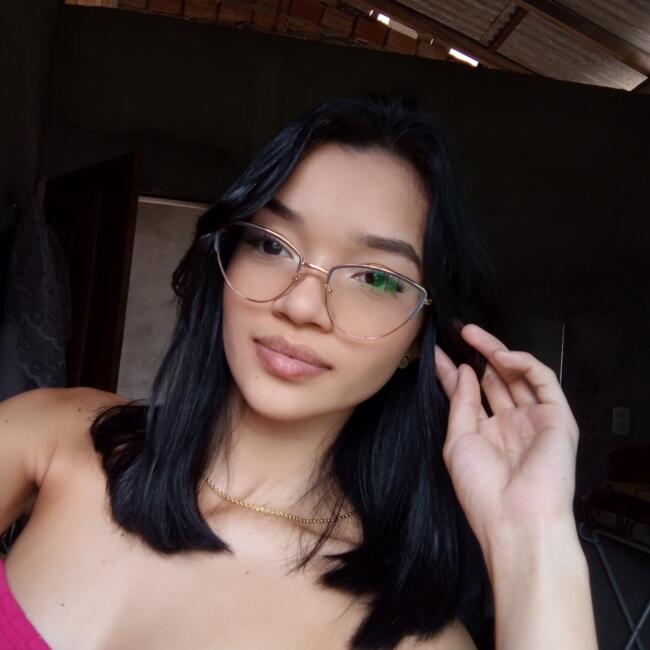 Babysitter in Belém: Camila