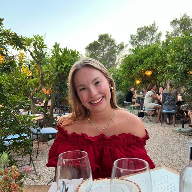 Canguro en Santa Eulalia del Río: Vera Aardse