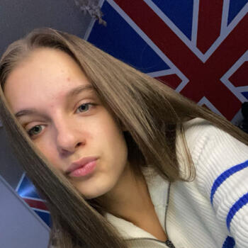 Babysitter in Offranville: Camille