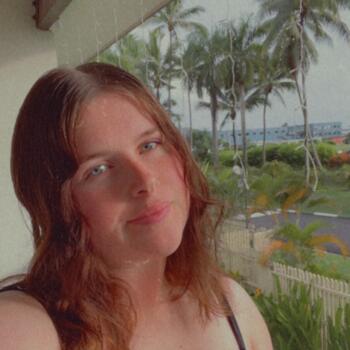 Babysitter in Christchurch: Devon