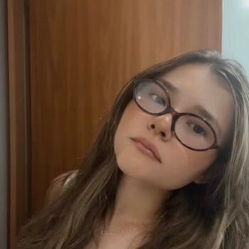 Babysitter Goiânia: Nathalya